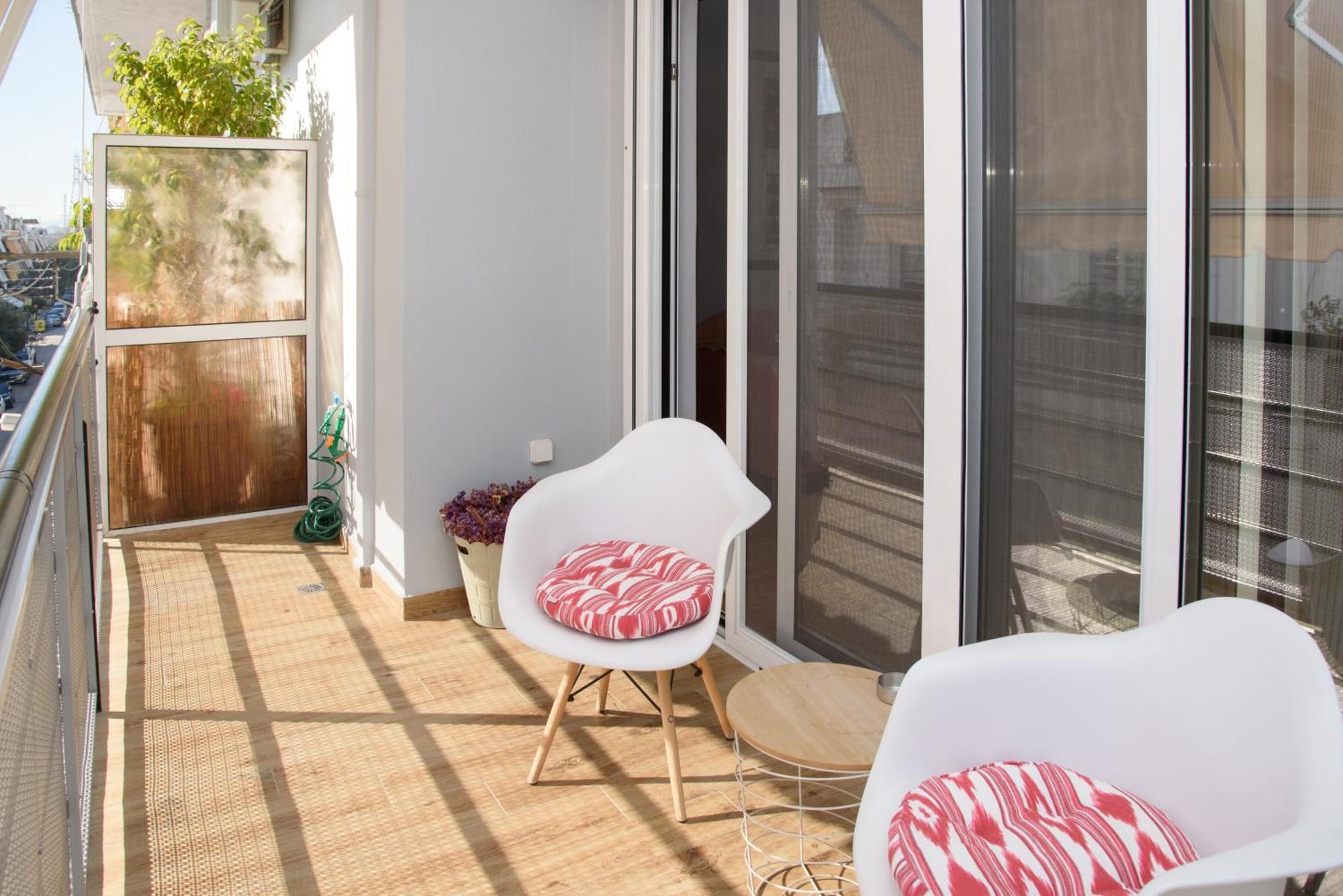 Annag And Zitahouse Athens